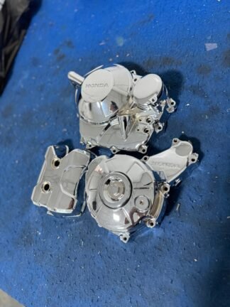 Tampas Motor Cromada Sahara 300 2024