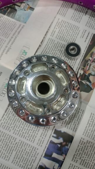 Cubo dianteiro Cg 150 cromado